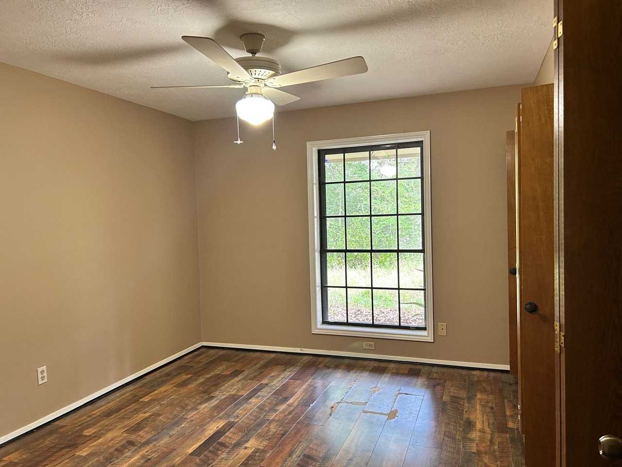 2707 Teakwood Ct - Photo 6 of 21