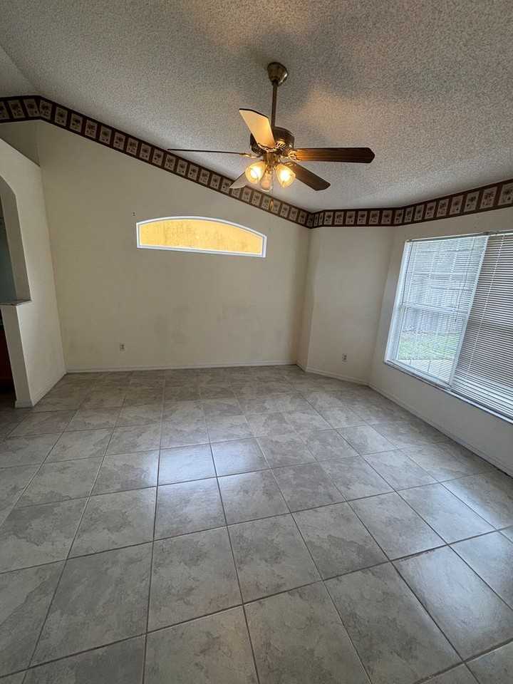 282 Pine Arbor Dr - Photo 4 of 19