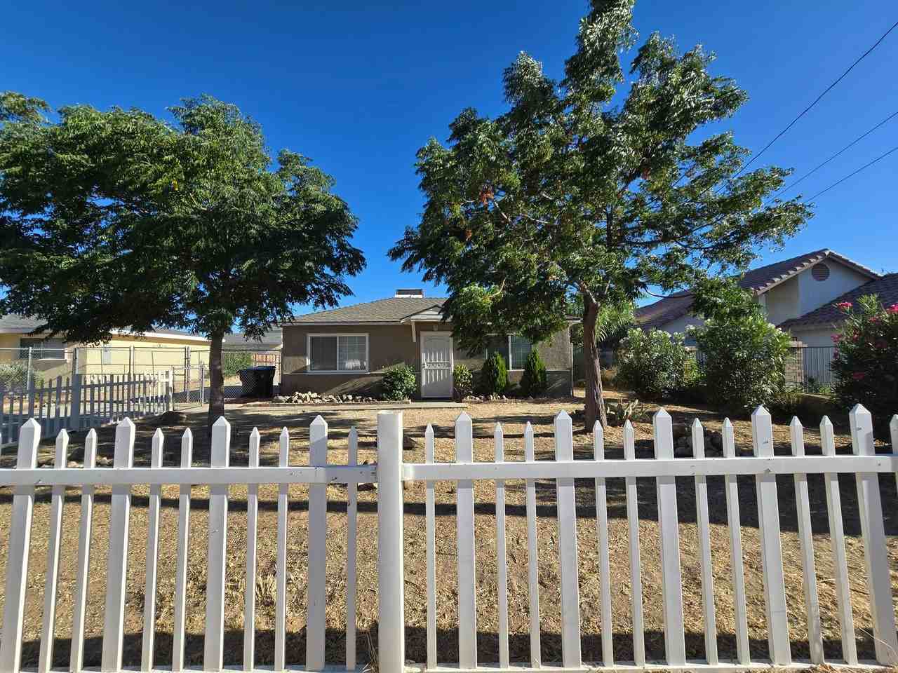 4124 W Avenue L6 - Photo 2 of 21