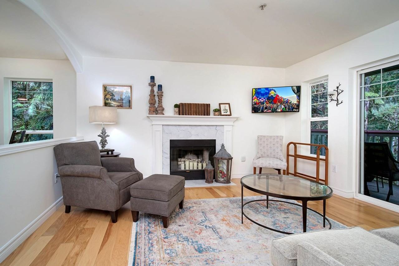 18501 Se Newport Way #J238 - Photo 3 of 41