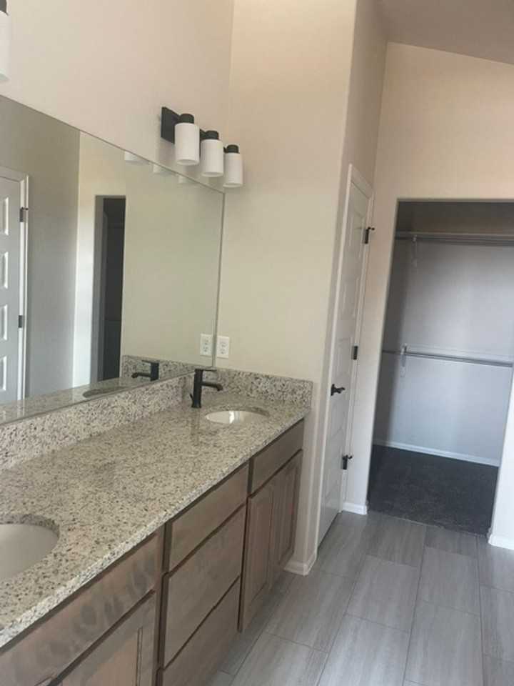 3418 Wapiti Ln - Photo 4 of 14