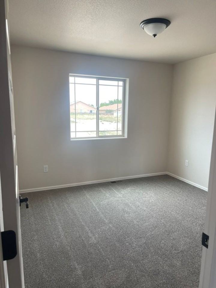 3418 Wapiti Ln - Photo 5 of 14