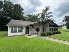 108 Meyer St - Photo 1 of 1