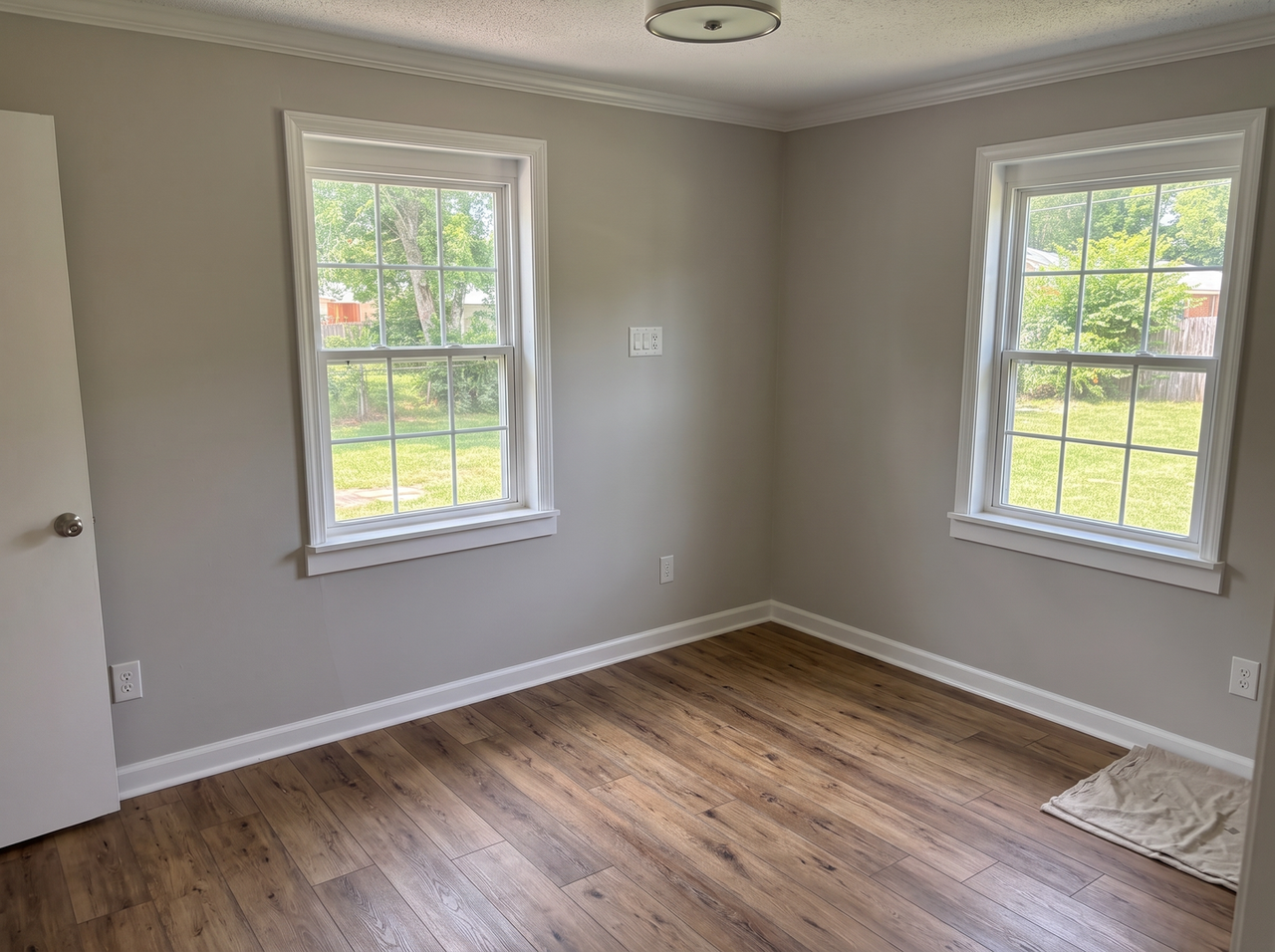 4487 Aline Rd - Photo 2 of 10