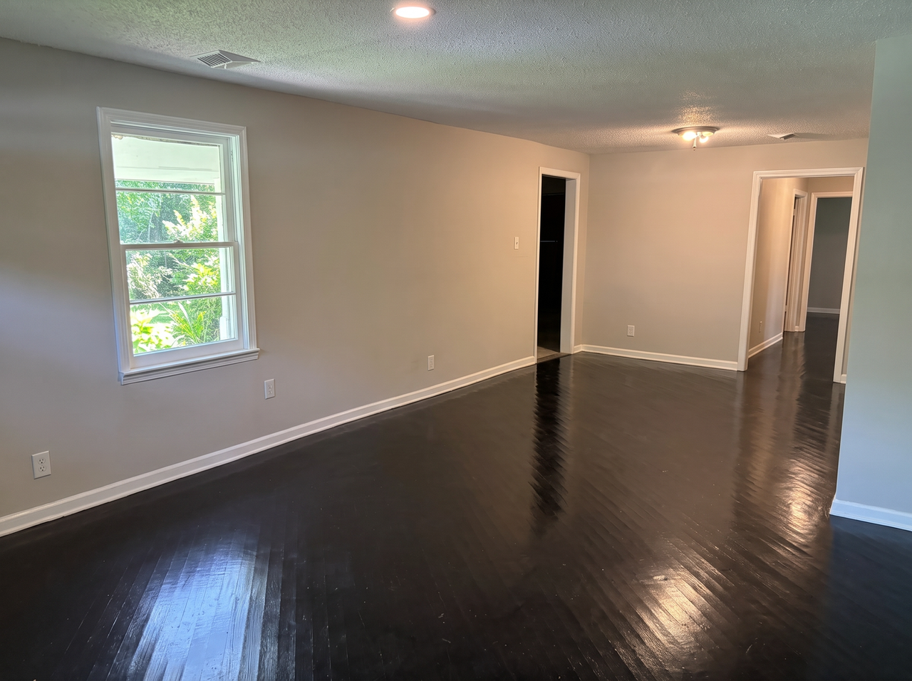4487 Aline Rd - Photo 7 of 10