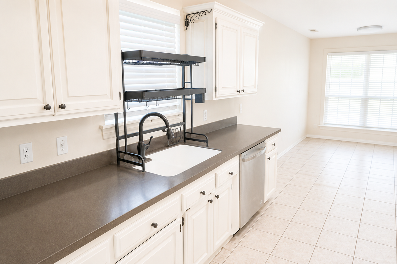 5601 E Country Rdg - Photo 5 of 18
