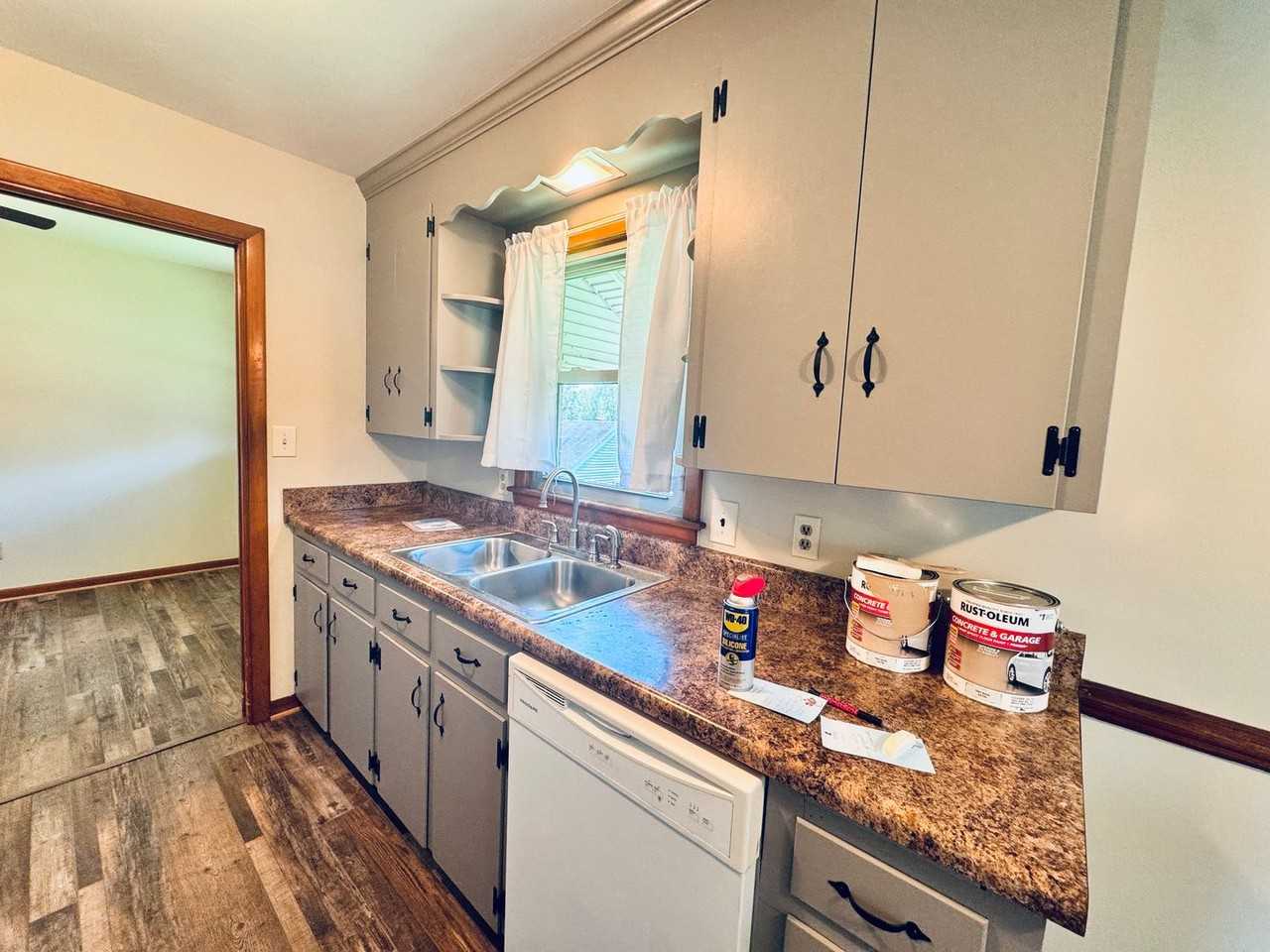 5930 Edgewood Ave - Photo 5 of 22