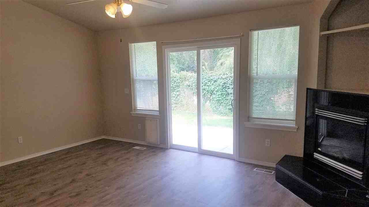 11834 W Huckleberry Dr - Photo 4 of 6