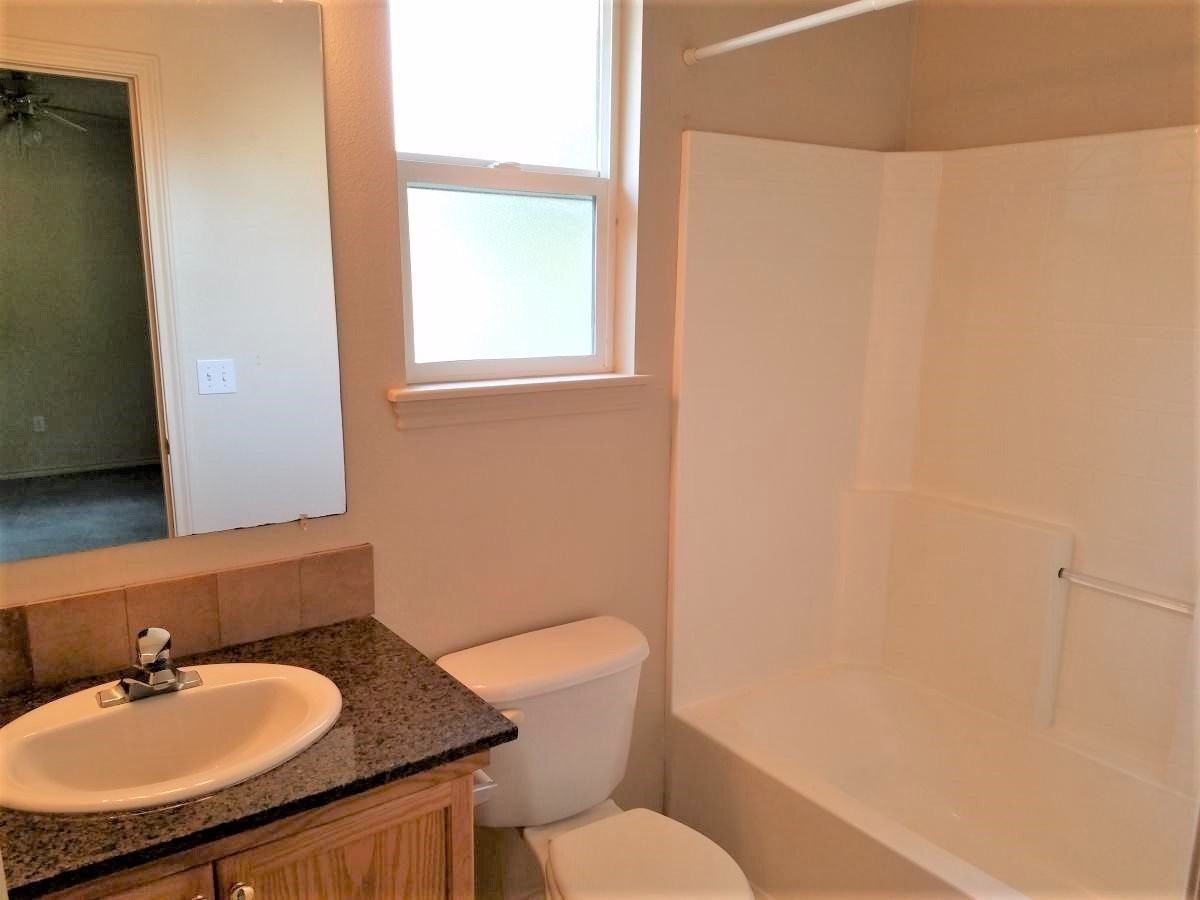 11834 W Huckleberry Dr - Photo 5 of 6