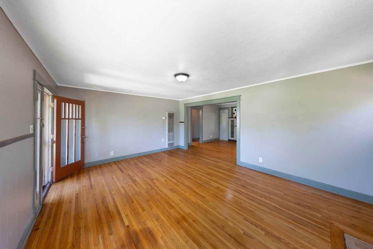 754 N Zeyn St - Photo 4 of 19