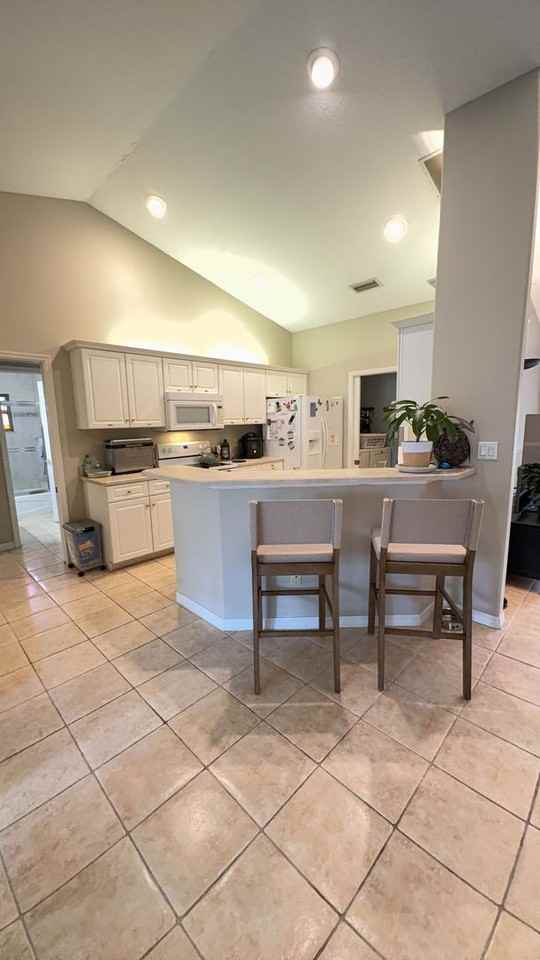 124 Foxhall Ln - Photo 7 of 21