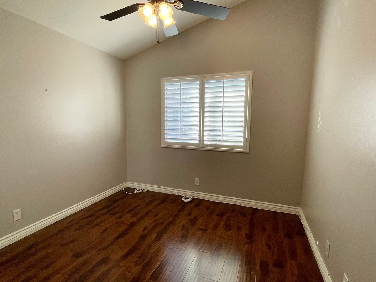 2884 Capella Way - Photo 3 of 12