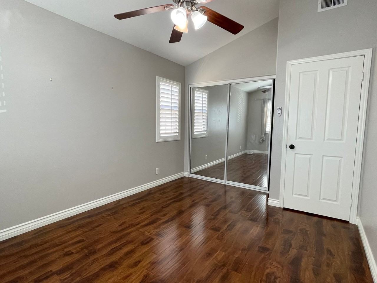 2884 Capella Way - Photo 5 of 12