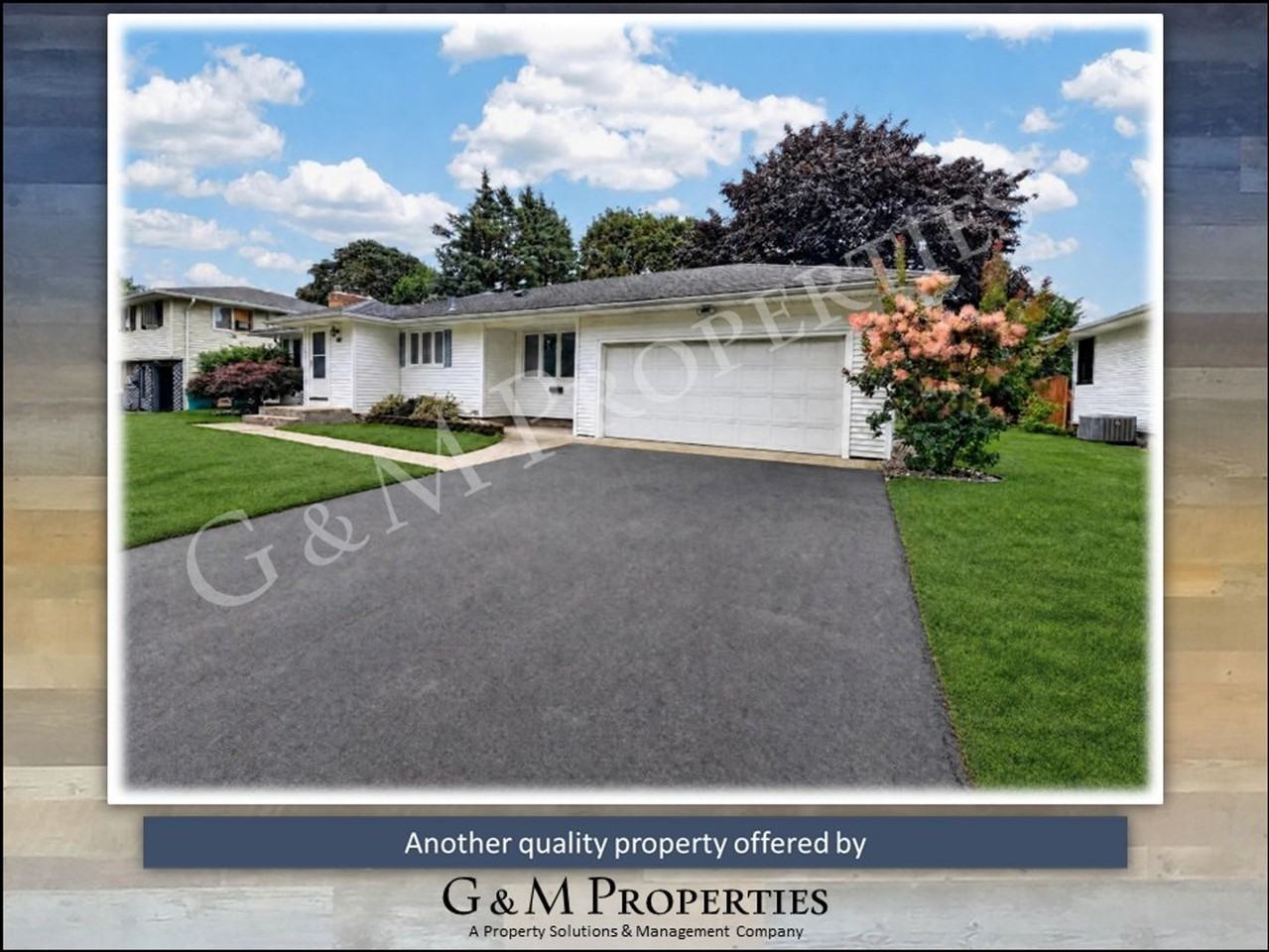 69 Plaza Dr - Photo 3 of 44