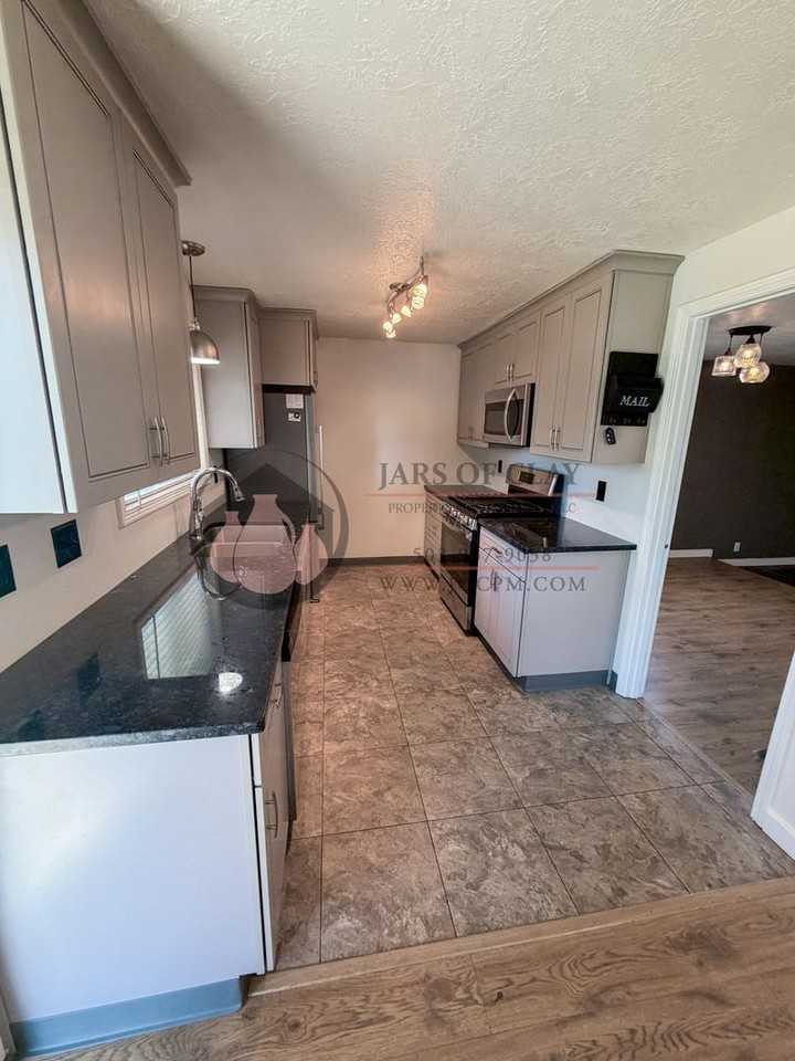 3862 Doloris Ct Ne - Photo 7 of 20