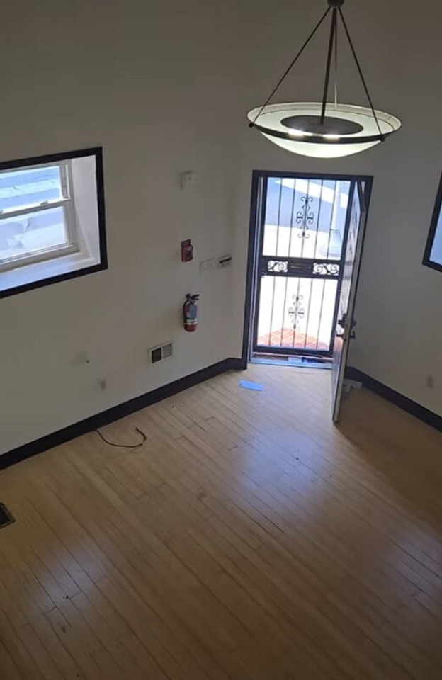 641 N 15th St - Photo 6 of 10