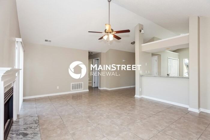 7101 Greenook Ct - Photo 4 of 15