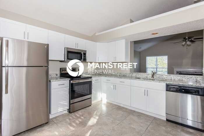 7101 Greenook Ct - Photo 7 of 15