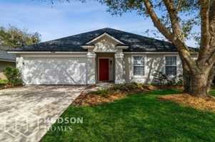 featured image of 2535 Coachman Lakes Dr