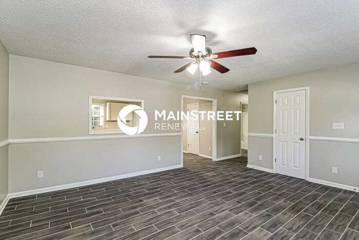 1915 Sheldon Rd - Photo 4 of 16