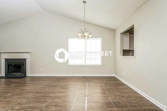 101 Ashbury Dr - Photo 4 of 17