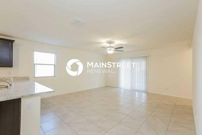 25460 W Mahoney Ave - Photo 3 of 16