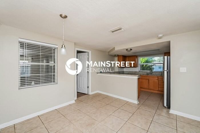 3246 Supreme Dr - Photo 5 of 16