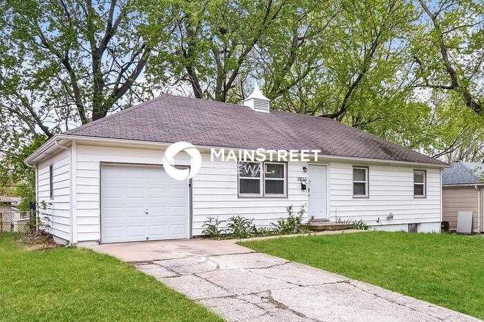 3605 Randall Dr - Photo 2 of 17