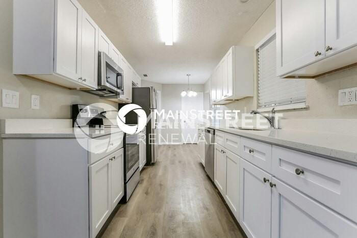 3104 Shamrock Dr - Photo 5 of 16
