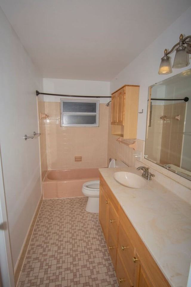 601 Shady Lane Dr - Photo 7 of 20