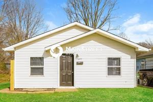 featured image of 1325 S Ewing St