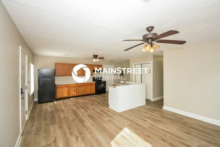 1325 S Ewing St - Photo 3 of 16