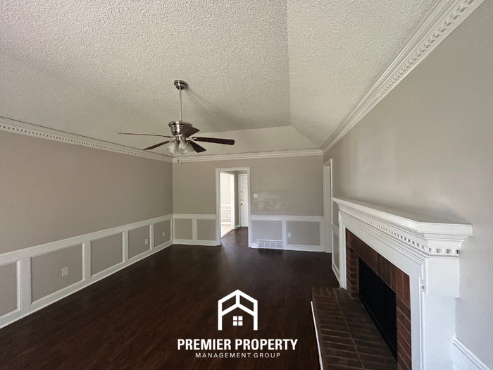 7316 Peppermill Ln - Photo 6 of 21
