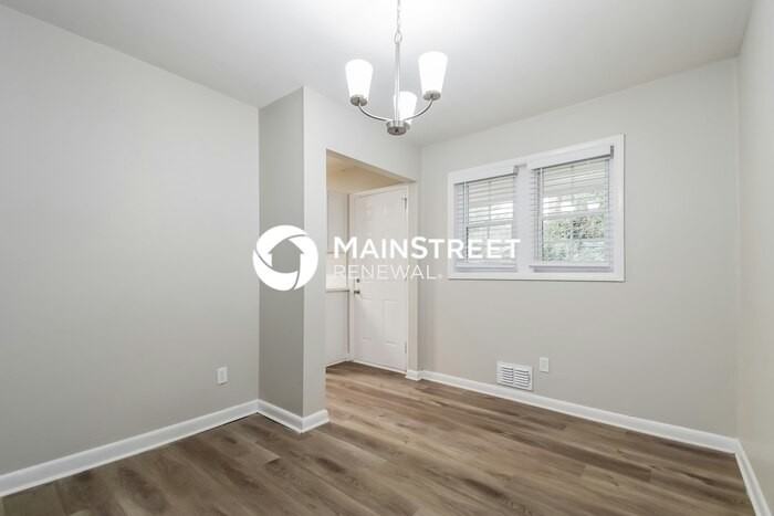 2953 Cohassett Ln - Photo 6 of 17