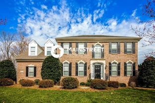 5512 Strabane Dr - Photo 1 of 1