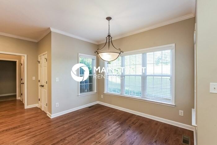 5512 Strabane Dr - Photo 7 of 23