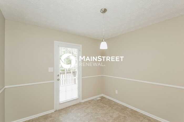 22 Hollyberry Ct - Photo 5 of 14