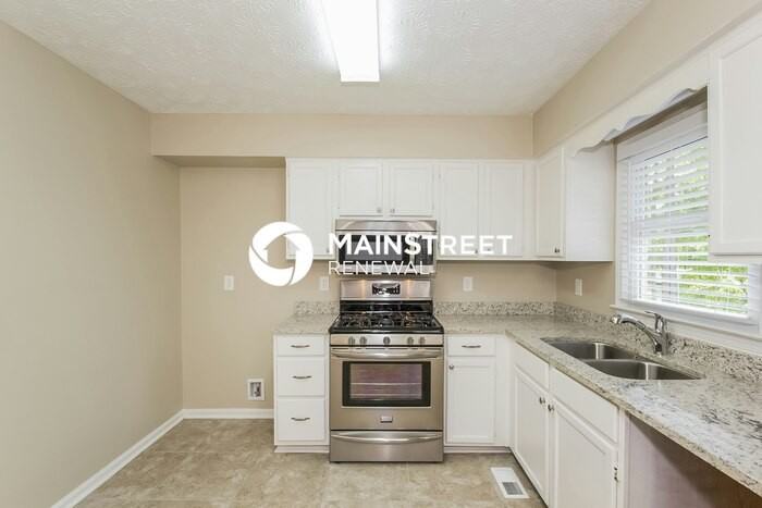 22 Hollyberry Ct - Photo 7 of 14