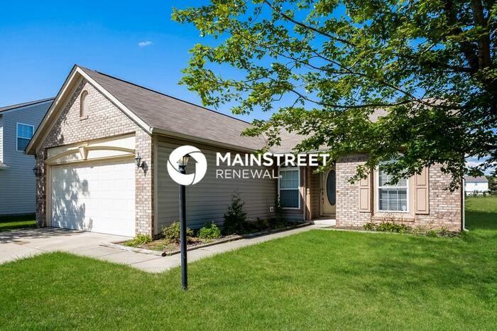 11204 Autumn Creek Ct - Photo 3 of 16
