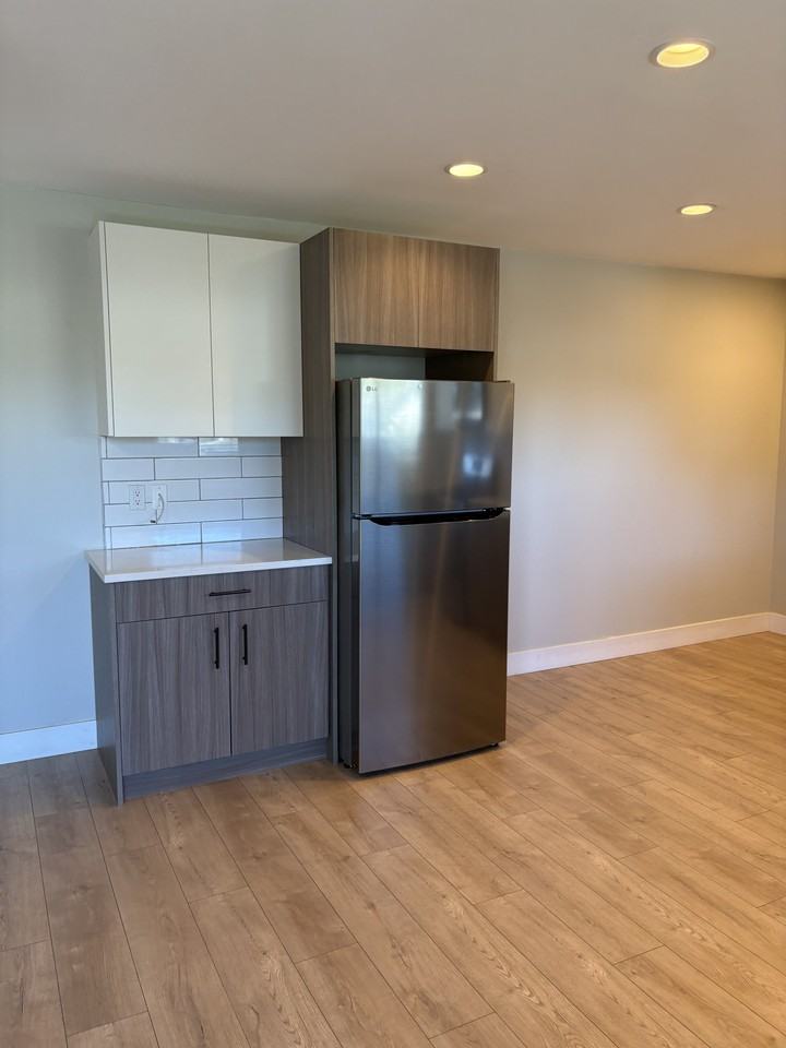 7784 Cedar Street - Photo 4 of 26