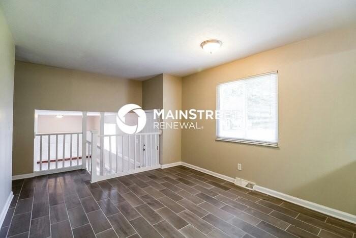 1387 Bosworth Ct - Photo 7 of 17