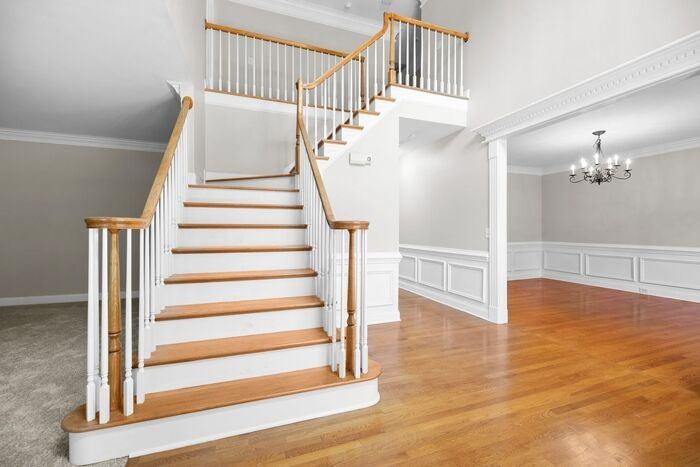 2307 Keara Way - Photo 3 of 34