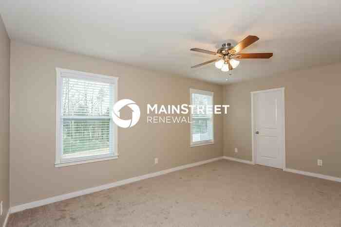 3324 Saddlebrook Dr - Photo 7 of 15