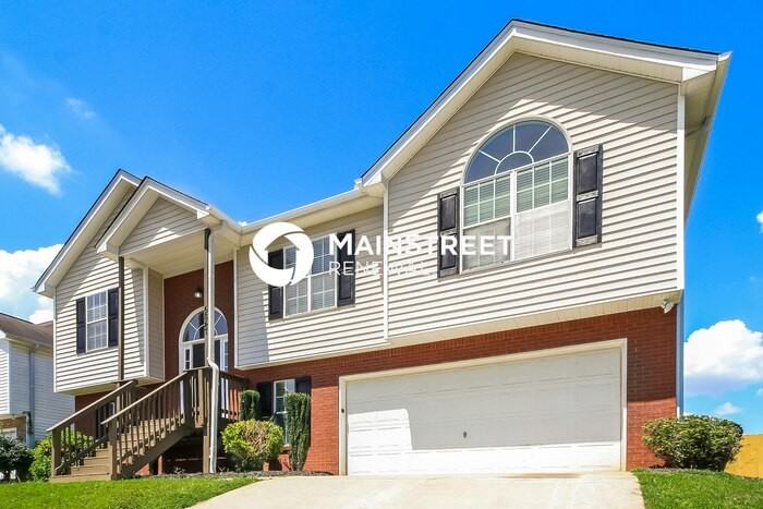 5847 Colonnade Dr - Photo 4 of 18