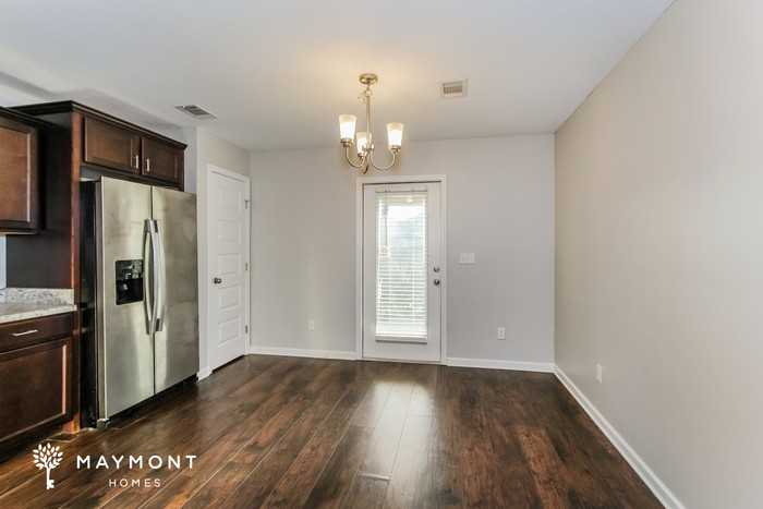 16430 Pottery Ln - Photo 7 of 15