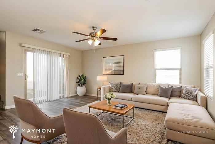8126 W Agora Ln - Photo 6 of 16