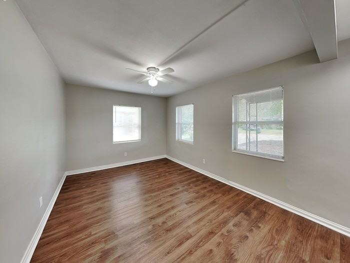 8818 Ricardo Ln - Photo 5 of 22