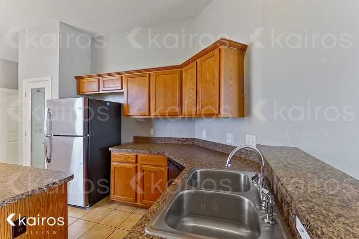 2413 Beaver Bend Ln - Photo 7 of 22