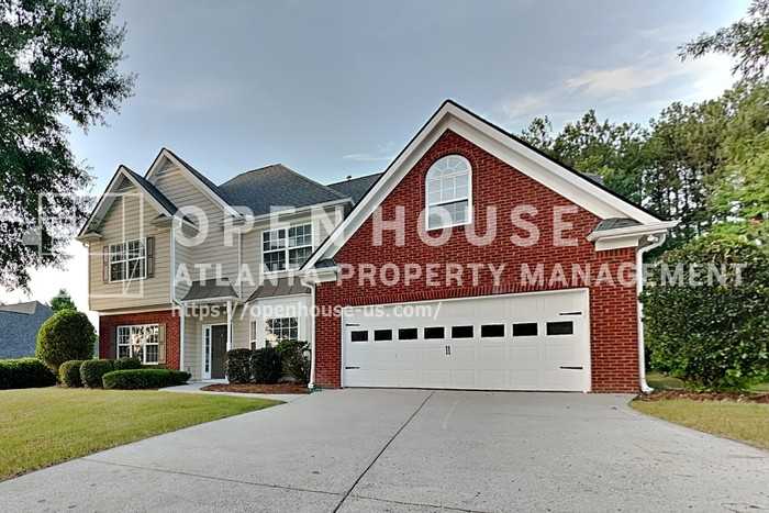 755 Willowwind Dr