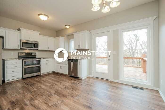 11503 N Windsor Ave - Photo 6 of 15